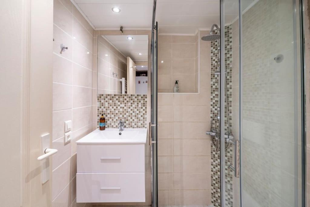 Studio Ideal Pour Deux Voyageurs Sur 马赛 外观 照片