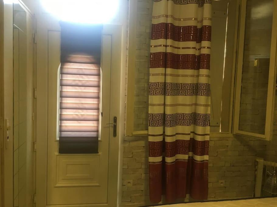 Studio Ideal Pour Deux Voyageurs Sur 马赛 外观 照片